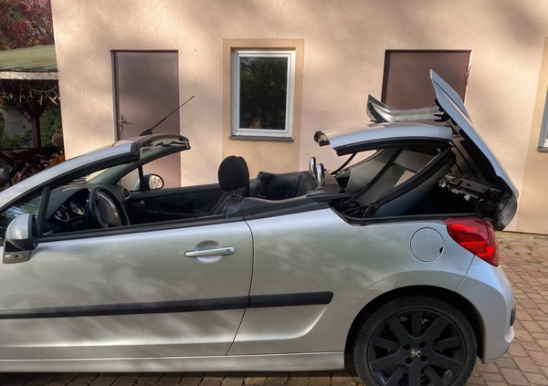 Peugeot 207 CC cena 12500 przebieg: 140000, rok produkcji 2007 z Pilawa małe 56